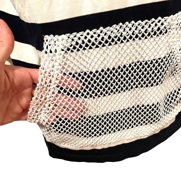 SportElle Women's Pullover Nautical Top Shirt Blue and White Striped Size Small - Picture 4 of 7